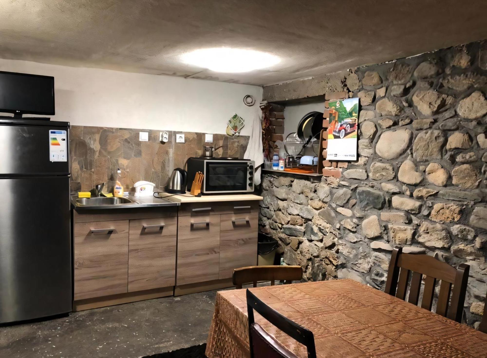 Alpin Guest House Sapareva Banya Luaran gambar