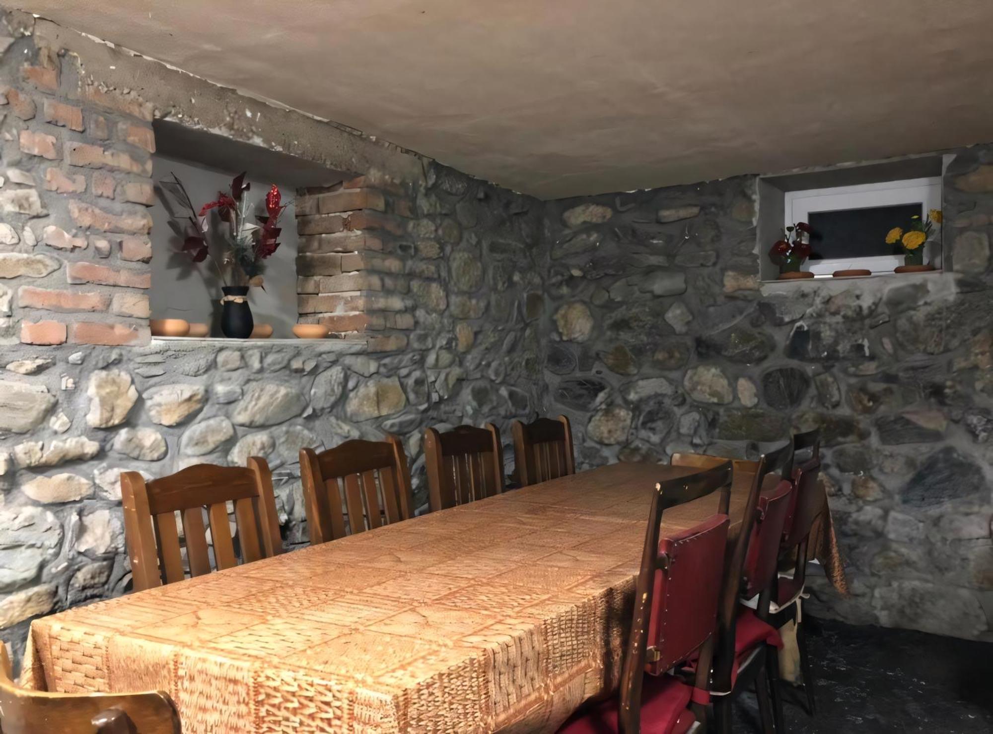 Alpin Guest House Sapareva Banya Luaran gambar
