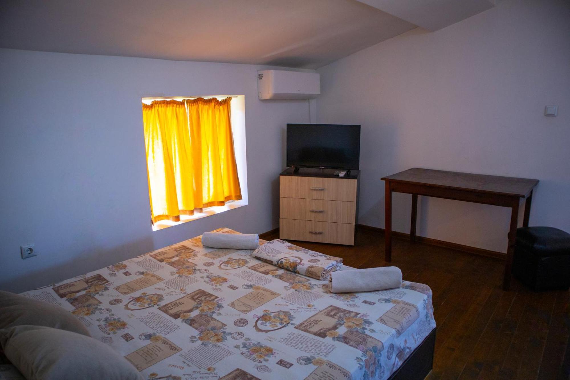 Alpin Guest House Sapareva Banya Luaran gambar